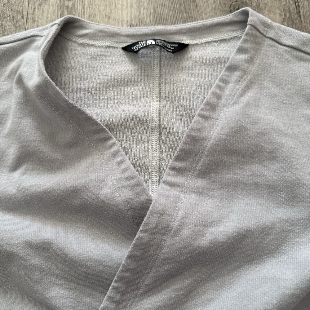 The North Face Belted Wrap Sweatshirt Womens Size Large Light Gray Cardigan - Picture 3 of 9